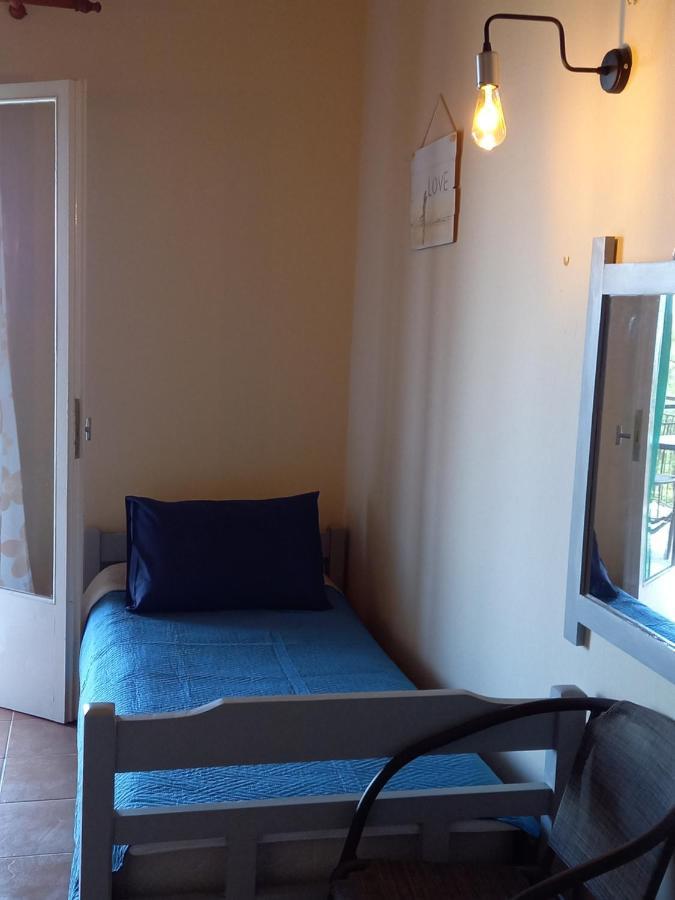 Agia Pelagia Seaview Apartments Agia Pelagia Chlomou Экстерьер фото